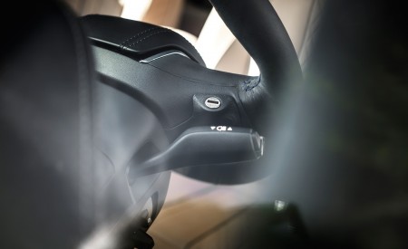 2017 ALPINA B7 xDrive Interior Steering Wheel Wallpapers 450x275 (26)