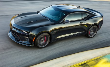 2017 Chevrolet Camaro SS 1LE Performance Package Black Top Wallpapers 450x275 (4)
