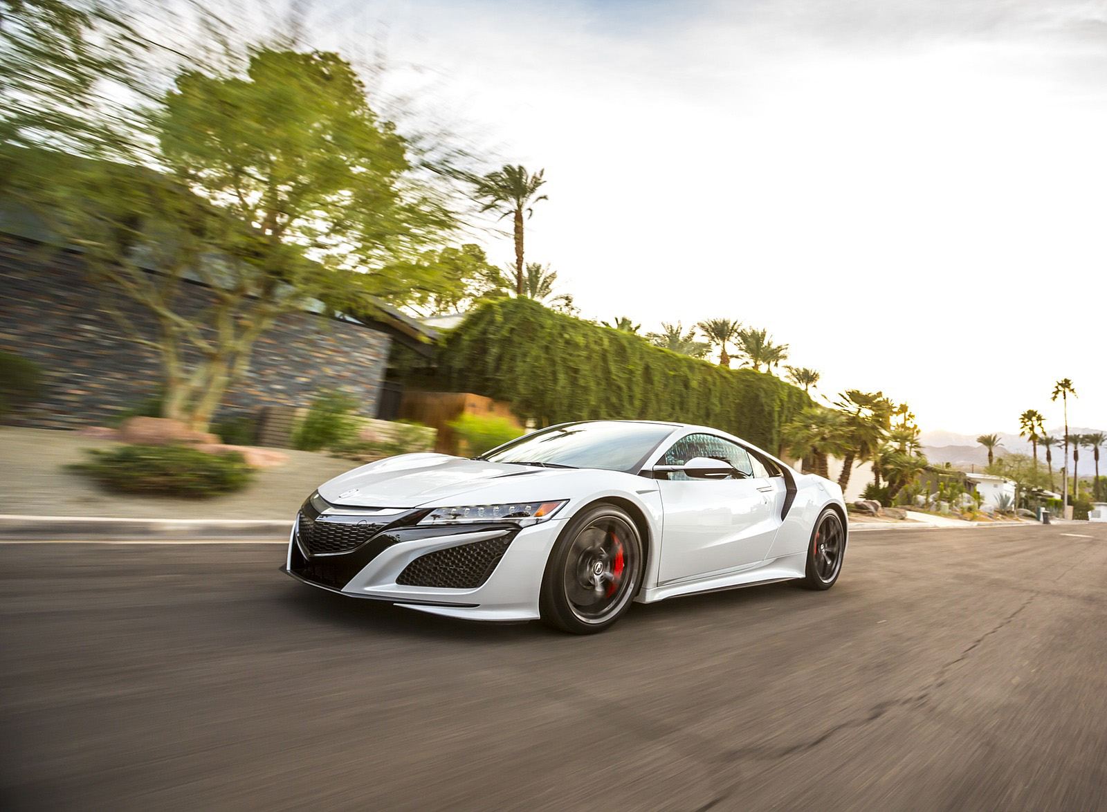 2017 Acura NSX White Front Three-Quarter Wallpapers  #37 of 146