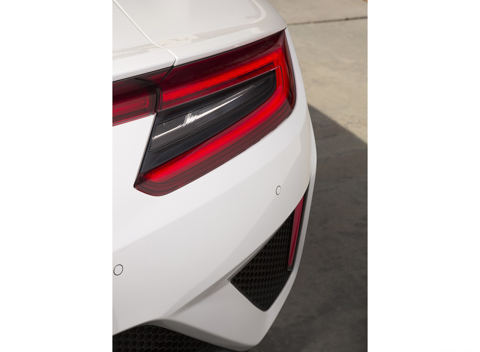 2017 Acura NSX White Tail Light Wallpapers #115 of 146