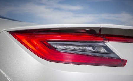2017 Acura NSX White Tail Light Wallpapers 450x275 (114)