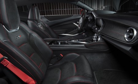 2017 Chevrolet Camaro ZL1 Interior Front Seats Wallpapers 450x275 (9)