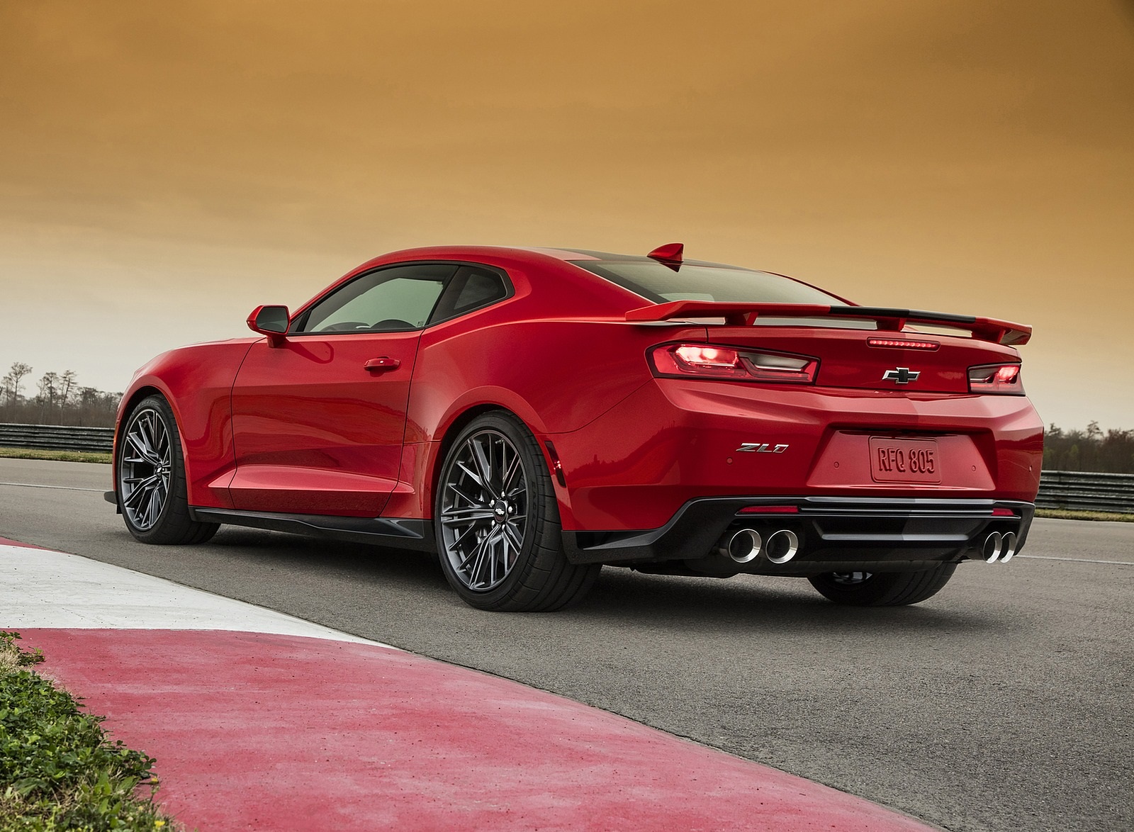 2017 Chevrolet Camaro ZL1 Rear Wallpapers #2 of 11