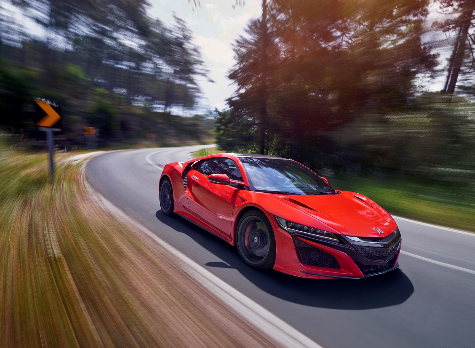 2017 Honda NSX (Euro-Spec; Color: Curva Red) Front Three-Quarter Wallpapers #1 of 82