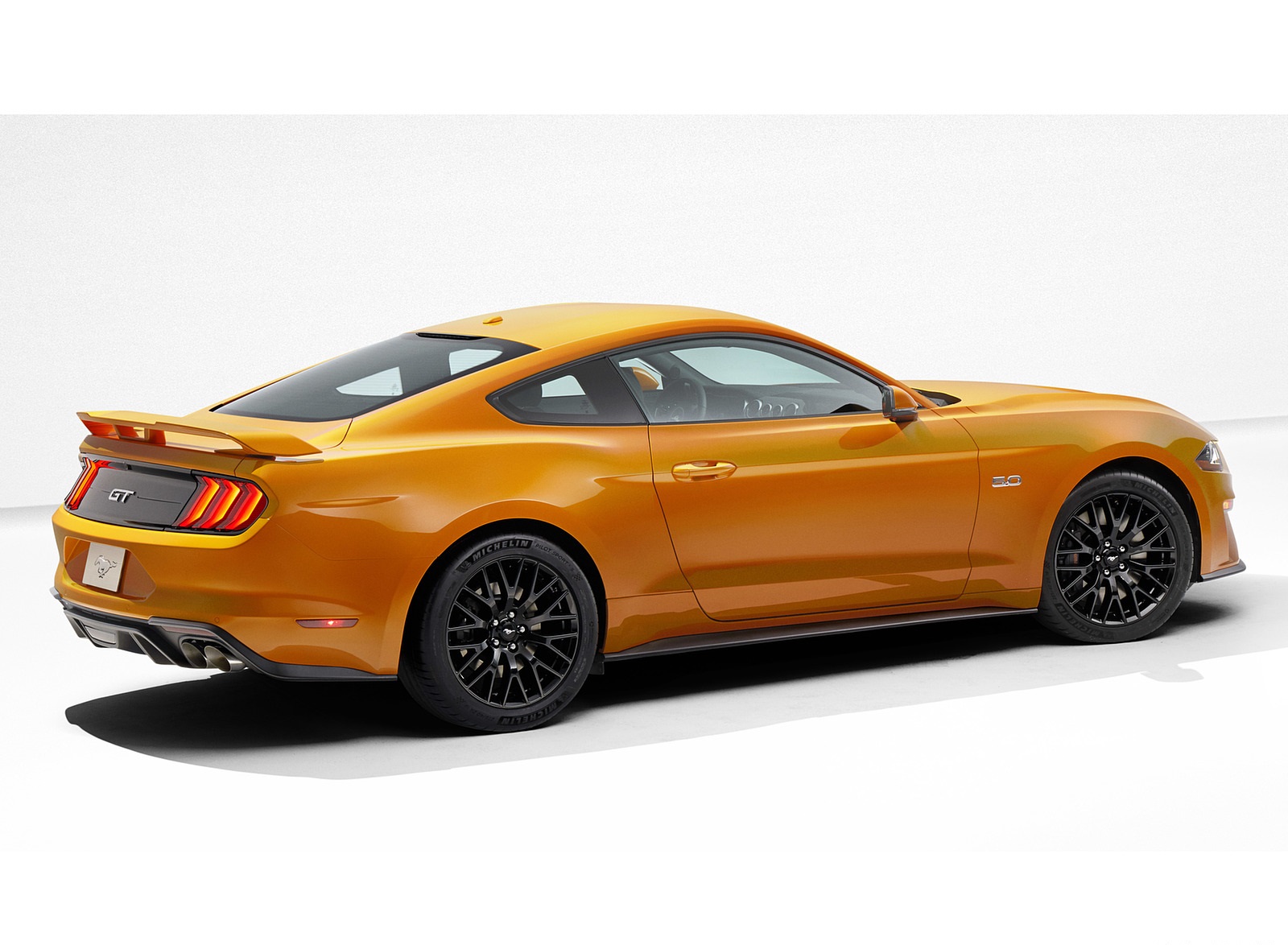 2018 Ford Mustang V8 GT with Performance Package (Color: Orange Fury) Rear Three-Quarter Wallpapers #9 of 25