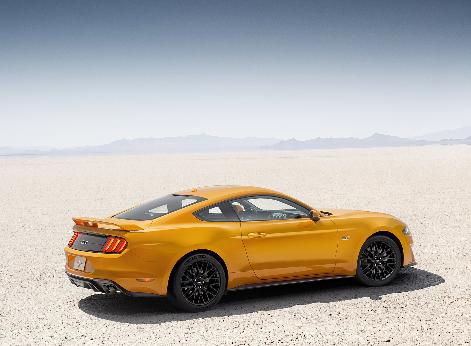 2018 Ford Mustang V8 GT with Performance Package (Color: Orange Fury) Rear Three-Quarter Wallpapers (5)