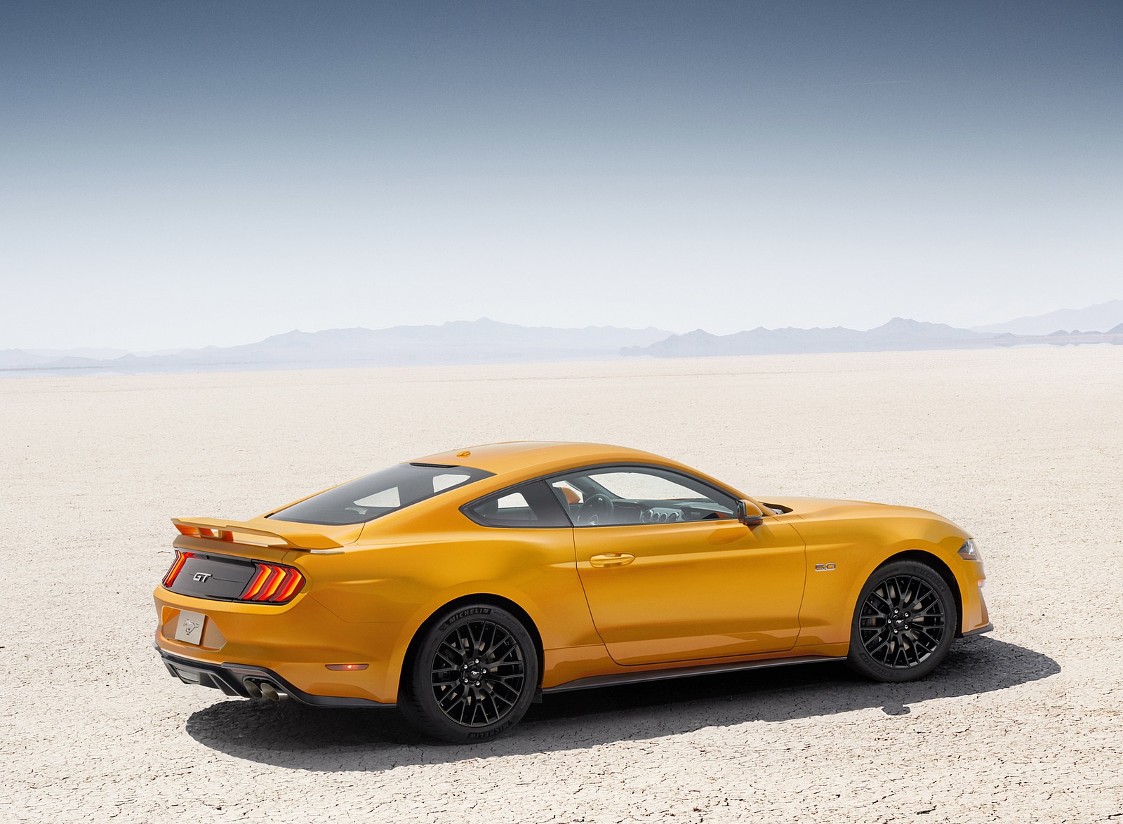 2018 Ford Mustang V8 GT with Performance Package (Color: Orange Fury) Rear Three-Quarter Wallpapers #5 of 25