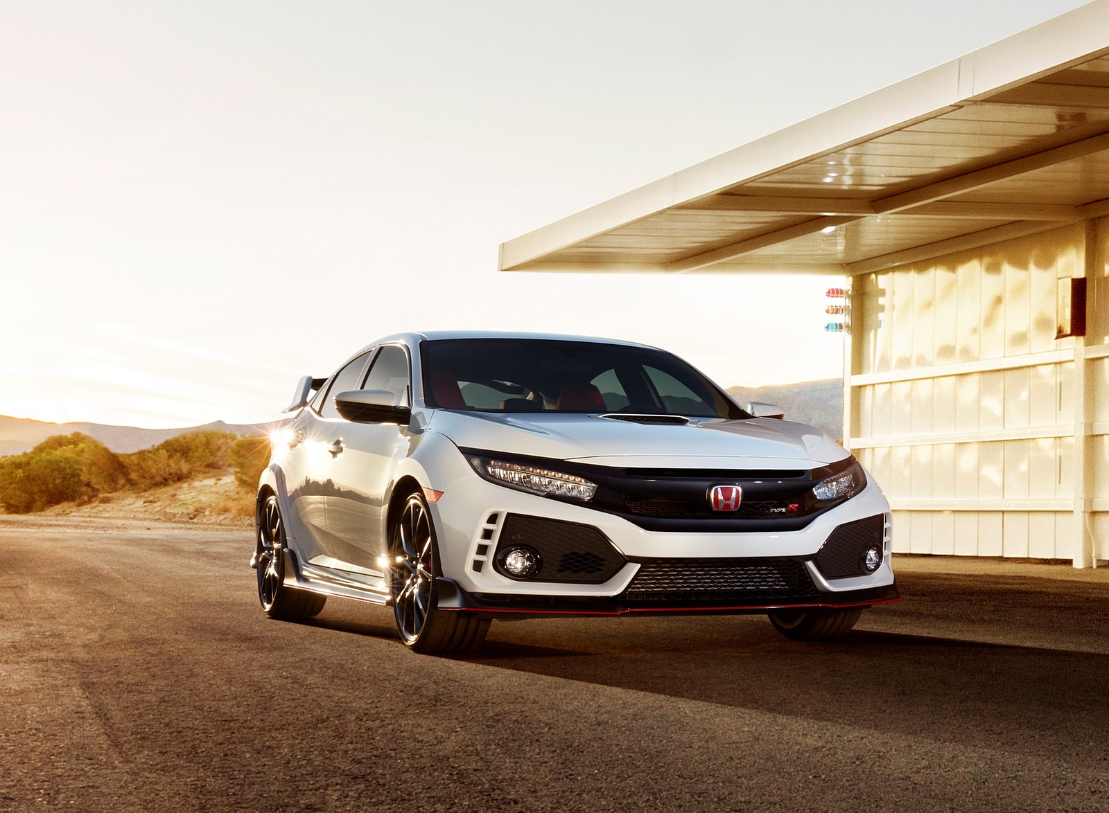 2017 Honda Civic Type R Front Three-Quarter Wallpapers #16 of 54