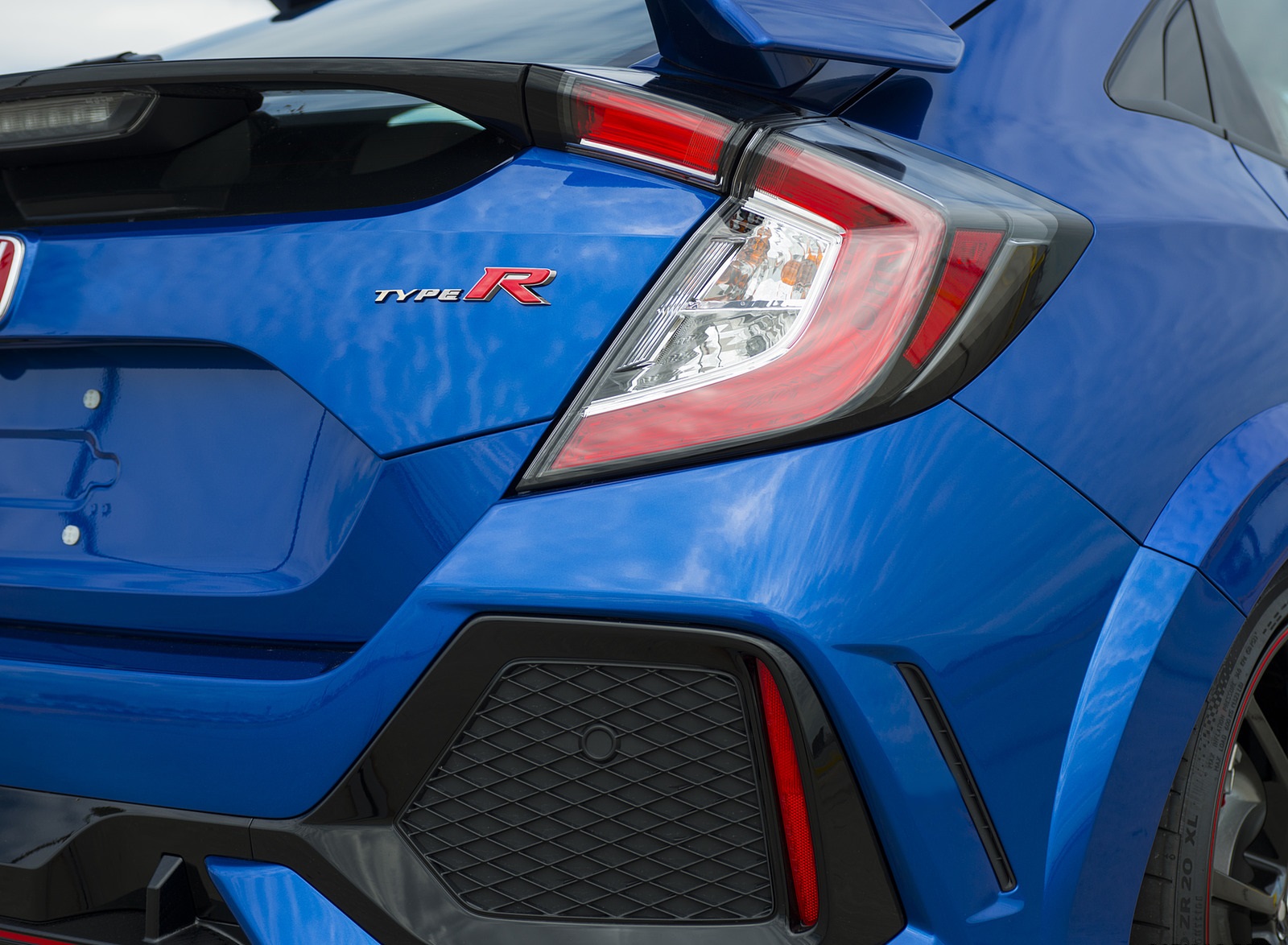 2017 Honda Civic Type R Tail Light Wallpapers #36 of 54