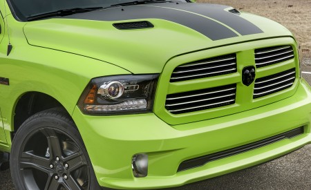 2017 Ram 1500 Sublime Sport Front Wallpapers 450x275 (8)