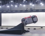 2018 Jaguar E-PACE Guinness World Record Jump Wallpapers 150x120 (98)