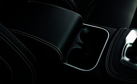 2018 Jaguar E-PACE Interior Detail Wallpapers 450x275 (40)