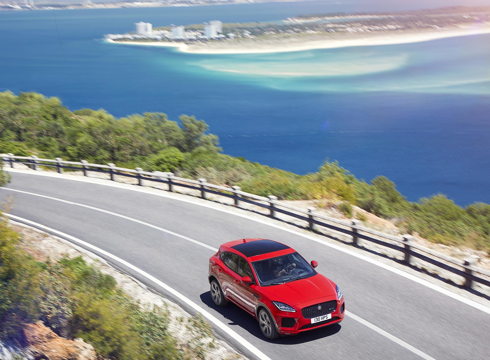 2018 Jaguar E-PACE R-Dynamic Top Wallpapers #7 of 100