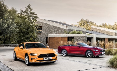 2018 Ford Mustang Cabrio and GT Coupe (Euro-Spec) Wallpapers 450x275 (15)
