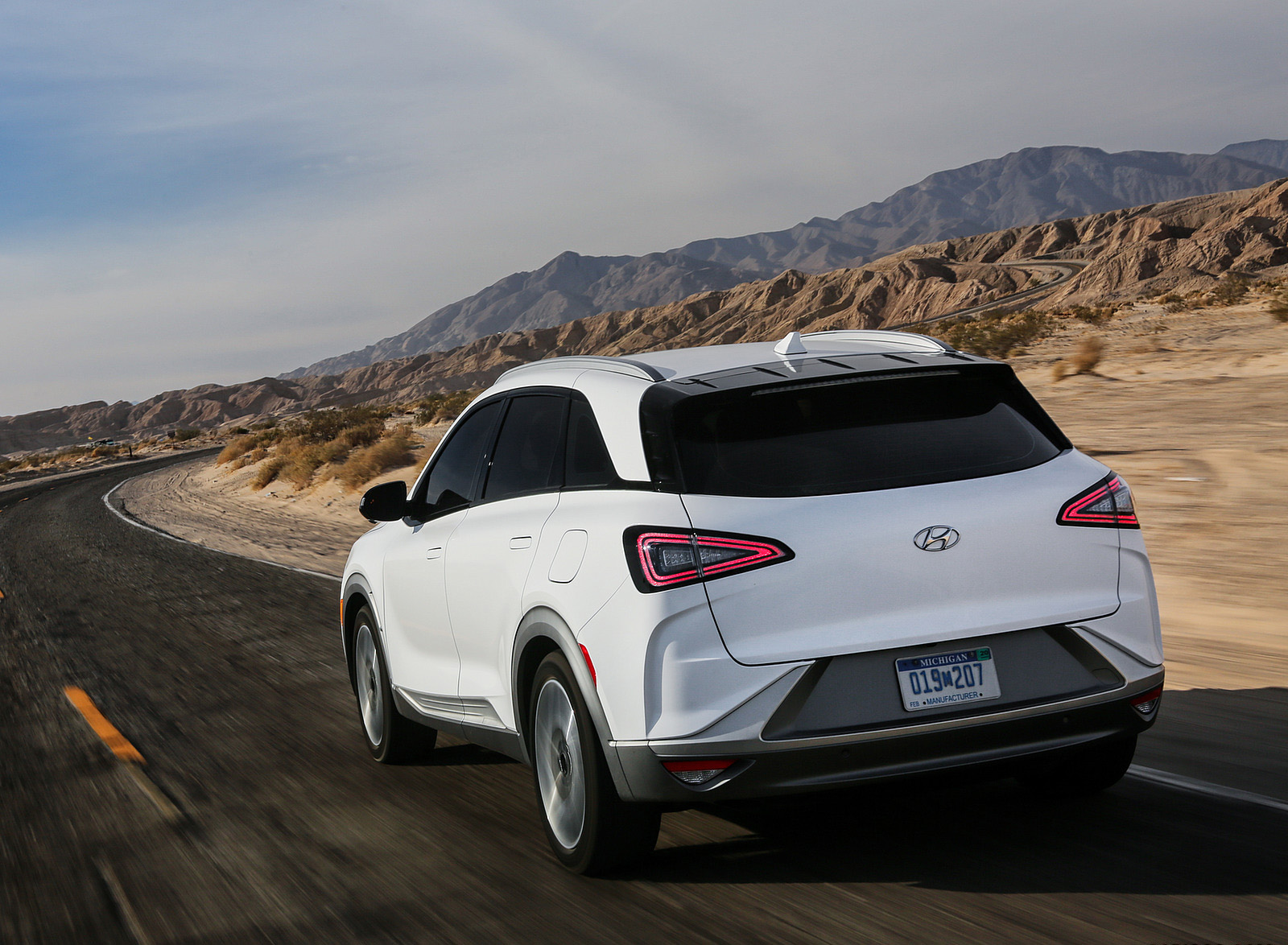 2019 Hyundai NEXO FCEV Rear Three-Quarter Wallpapers #9 of 69