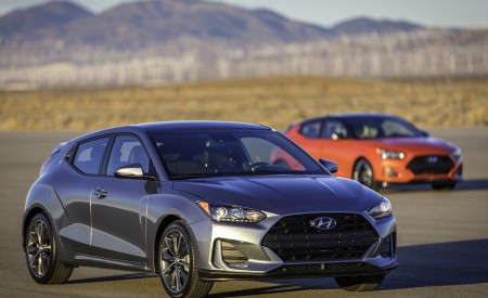2019 Hyundai Veloster Front Three-Quarter Wallpapers  450x275 (14)