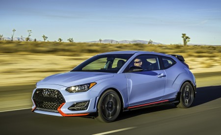 2019 Hyundai Veloster N Front Three-Quarter Wallpapers 450x275 (4)