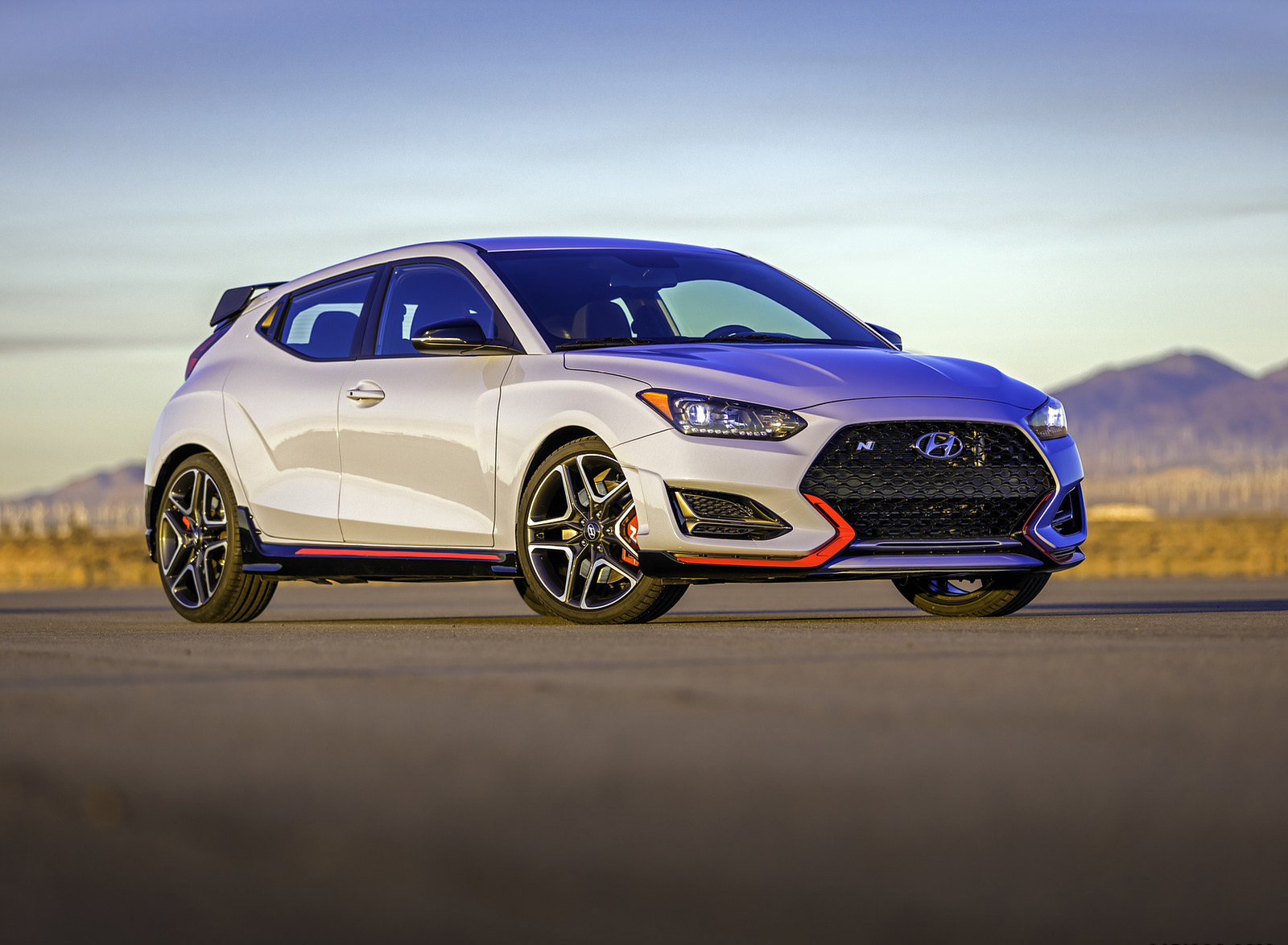 2019 Hyundai Veloster N Front Three-Quarter Wallpapers #24 of 52