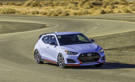 2019 Hyundai Veloster N Front Three-Quarter Wallpapers 450x275 (20)