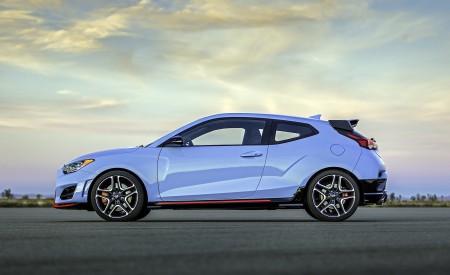 2019 Hyundai Veloster N Side Wallpapers 450x275 (33)