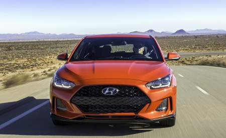 2019 Hyundai Veloster R-Spec Turbo Front Wallpapers 450x275 (2)