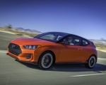 2019 Hyundai Veloster Turbo Front Three-Quarter Wallpapers 150x120 (2)