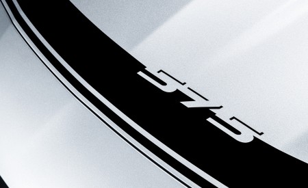 2019 Jaguar F-TYPE SVR Graphic Pack Detail Wallpapers 450x275 (10)