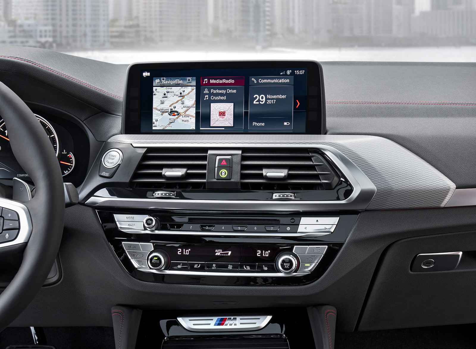2019 BMW X4 M40d Central Console Wallpapers #180 of 202