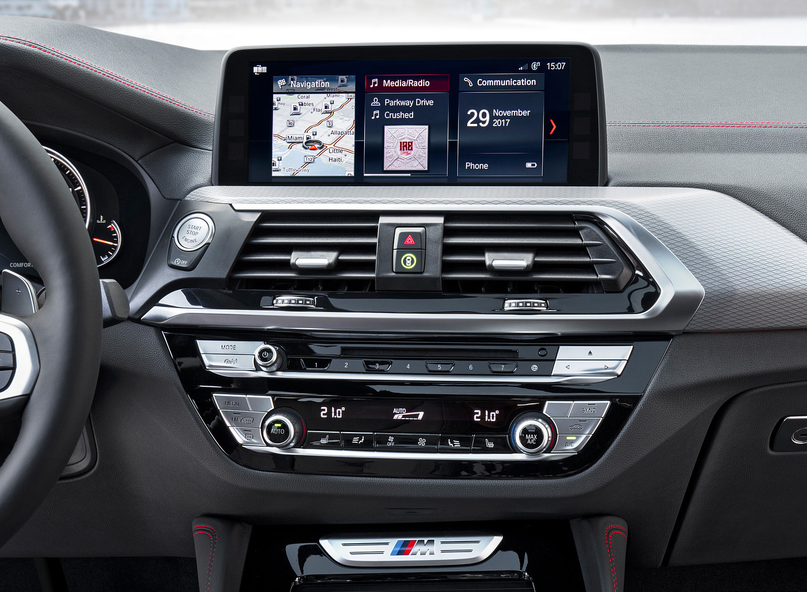2019 BMW X4 M40d Central Console Wallpapers #181 of 202