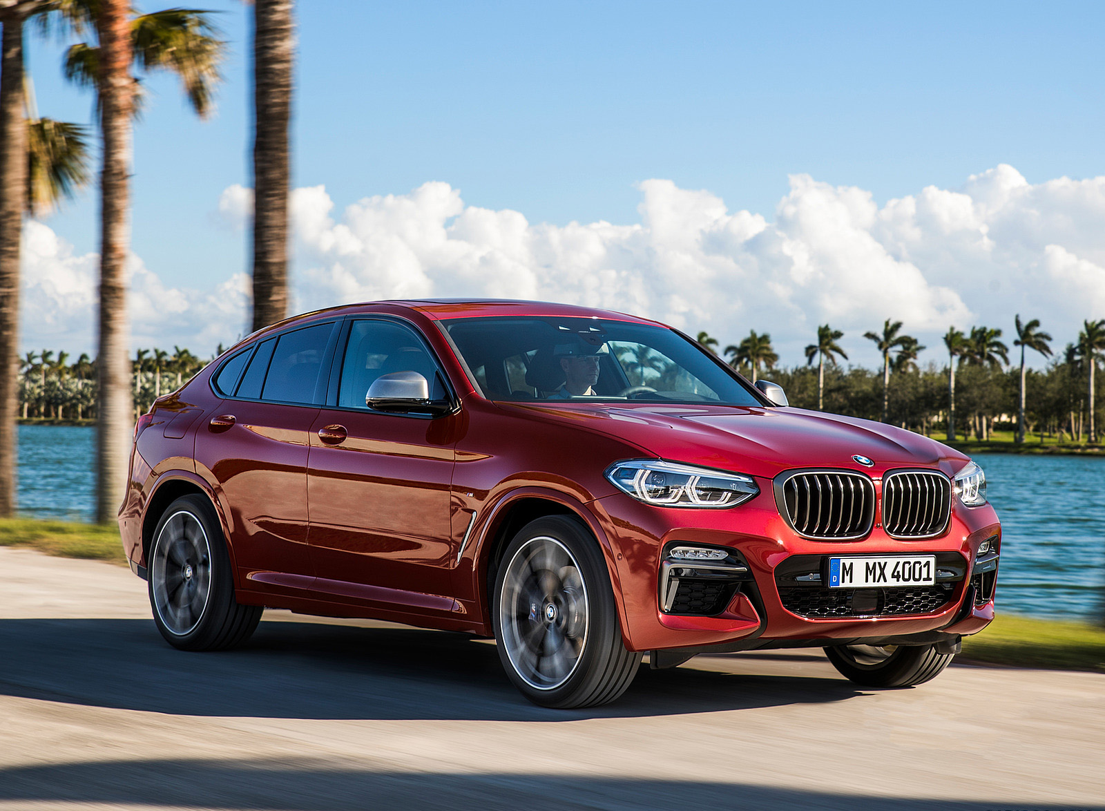 2019 BMW X4 M40d Front Three-Quarter Wallpapers #144 of 202