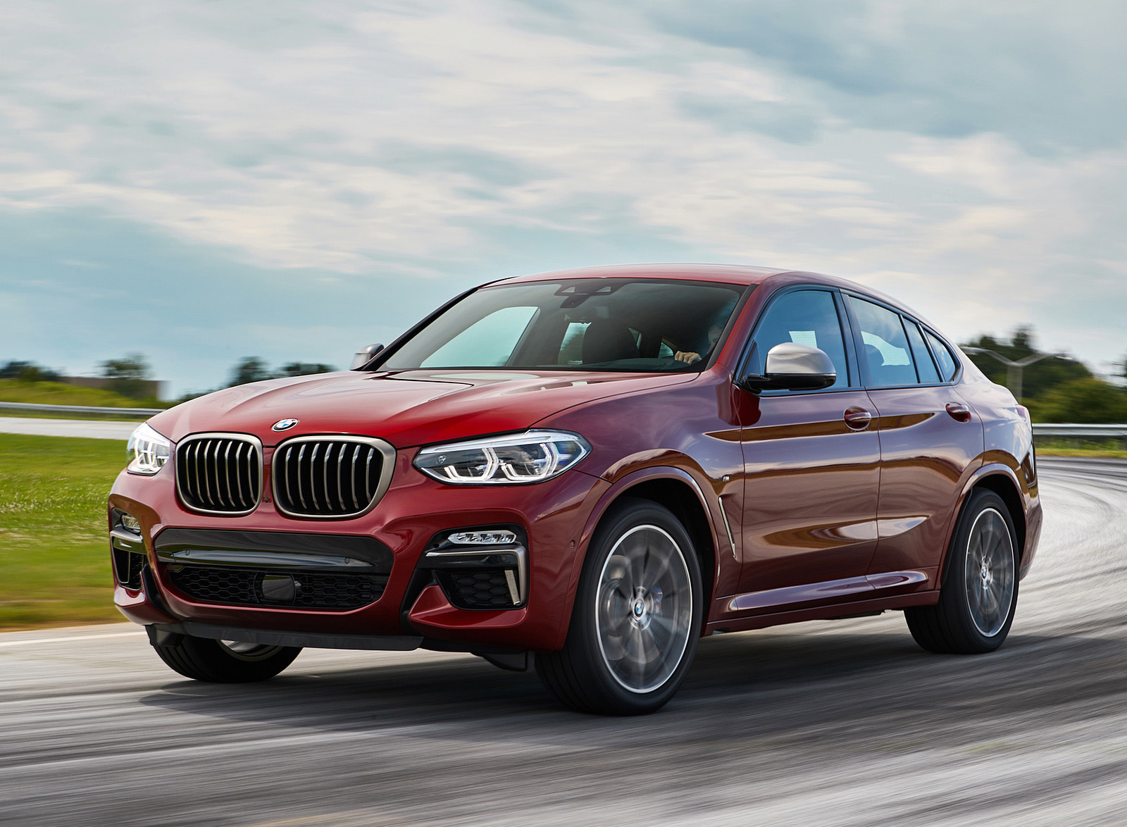 2019 BMW X4 M40d Front Three-Quarter Wallpapers (4)