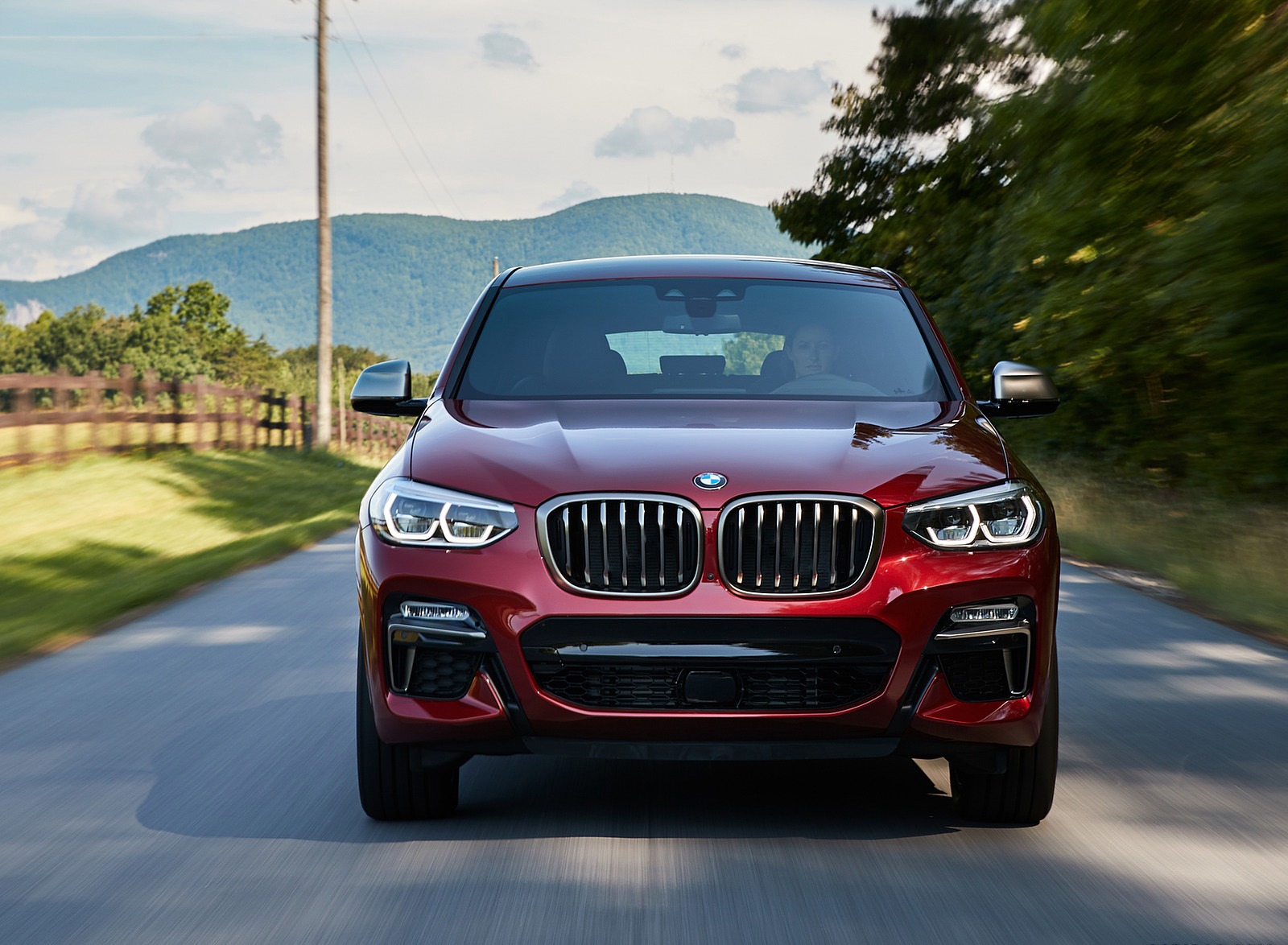 2019 BMW X4 M40d Front Wallpapers #24 of 202