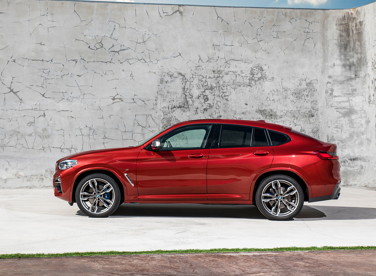 2019 BMW X4 M40d Side Wallpapers #161 of 202
