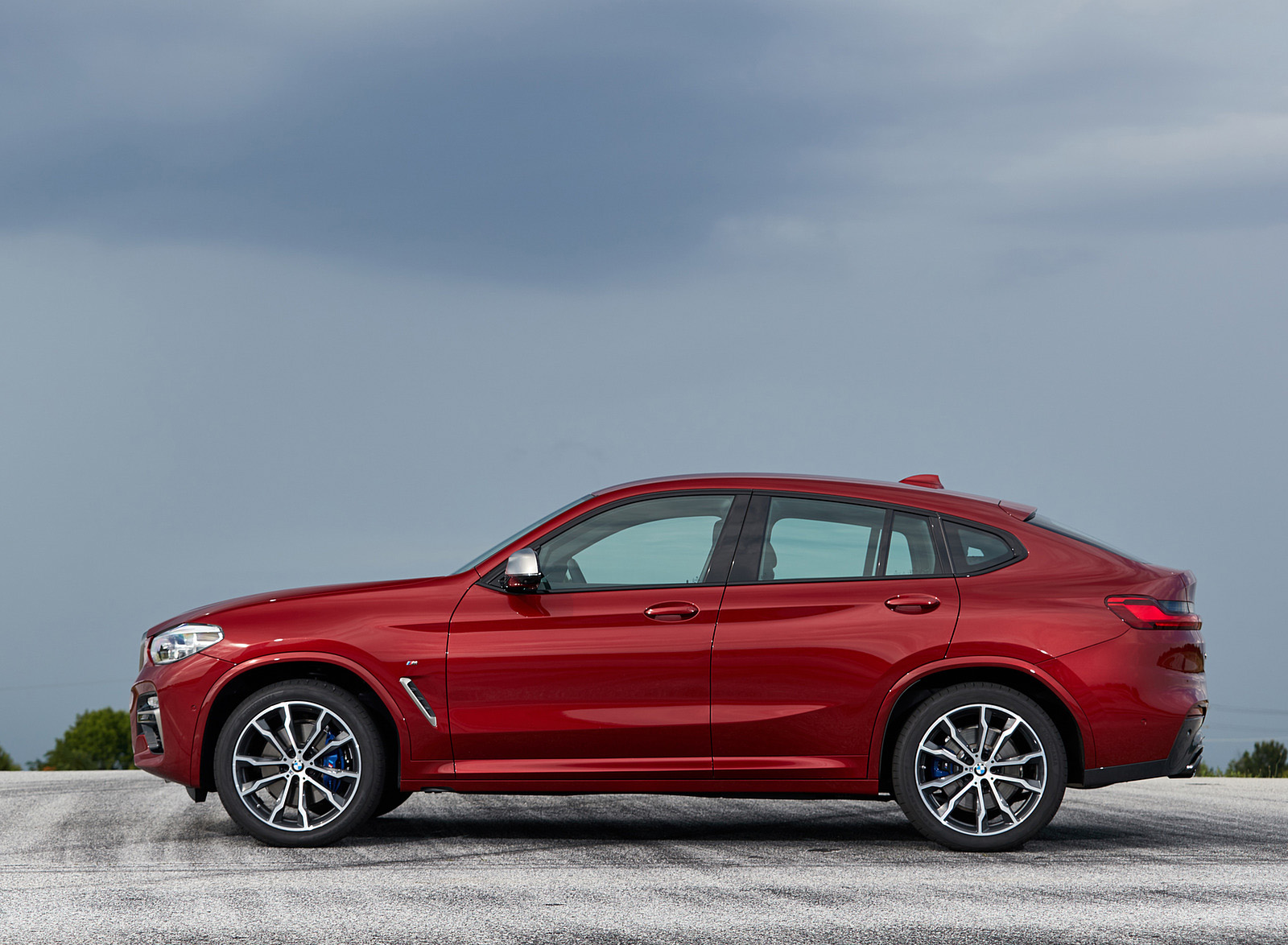 2019 BMW X4 M40d Side Wallpapers #63 of 202