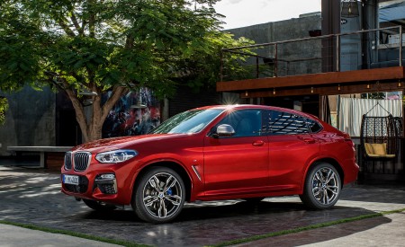 2019 BMW X4 M40d Side Wallpapers 450x275 (166)