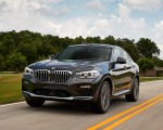 2019 BMW X4 xDrive30i Front Three-Quarter Wallpapers 150x120