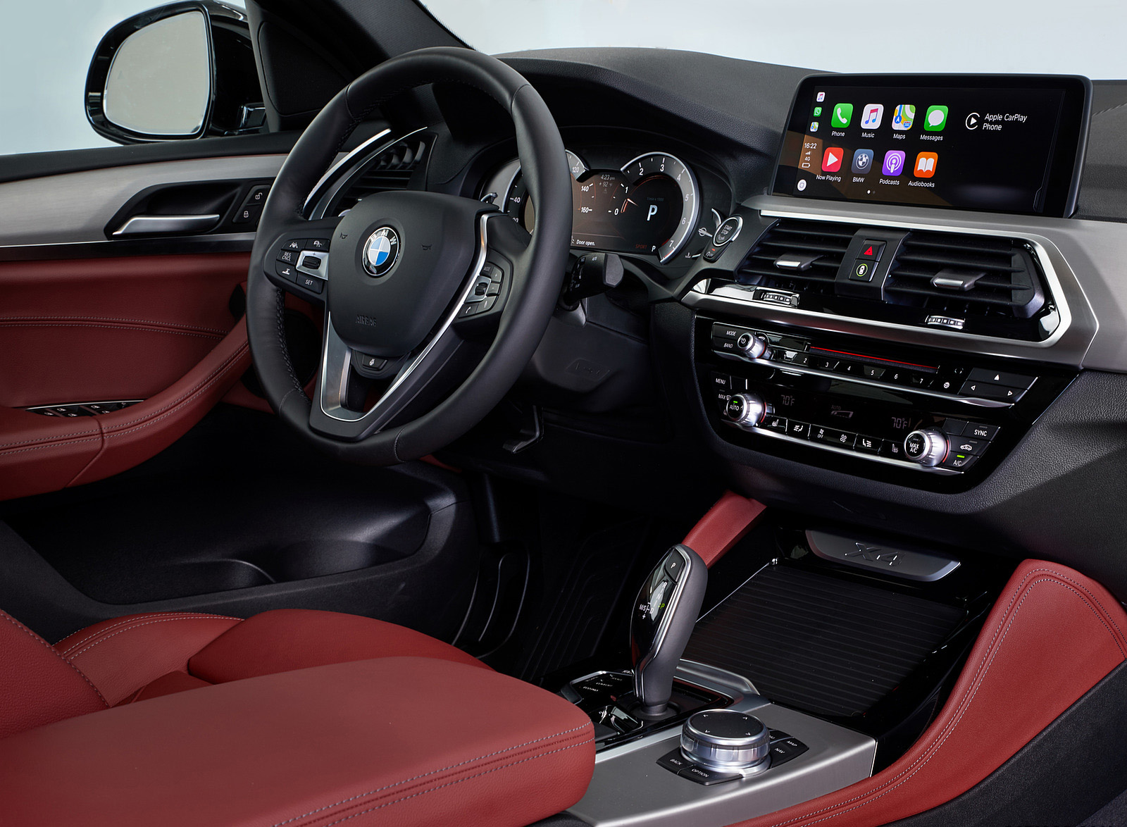 2019 BMW X4 xDrive30i Interior Wallpapers  #71 of 106