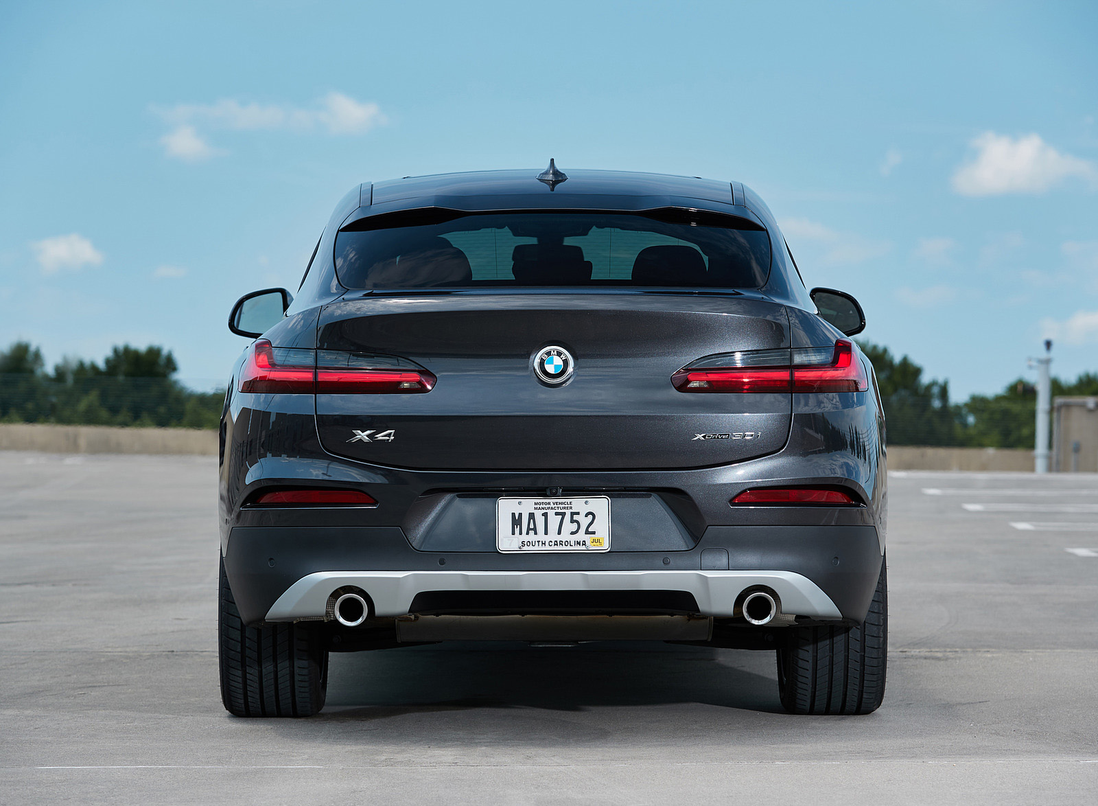 2019 BMW X4 xDrive30i Rear Wallpapers #39 of 106