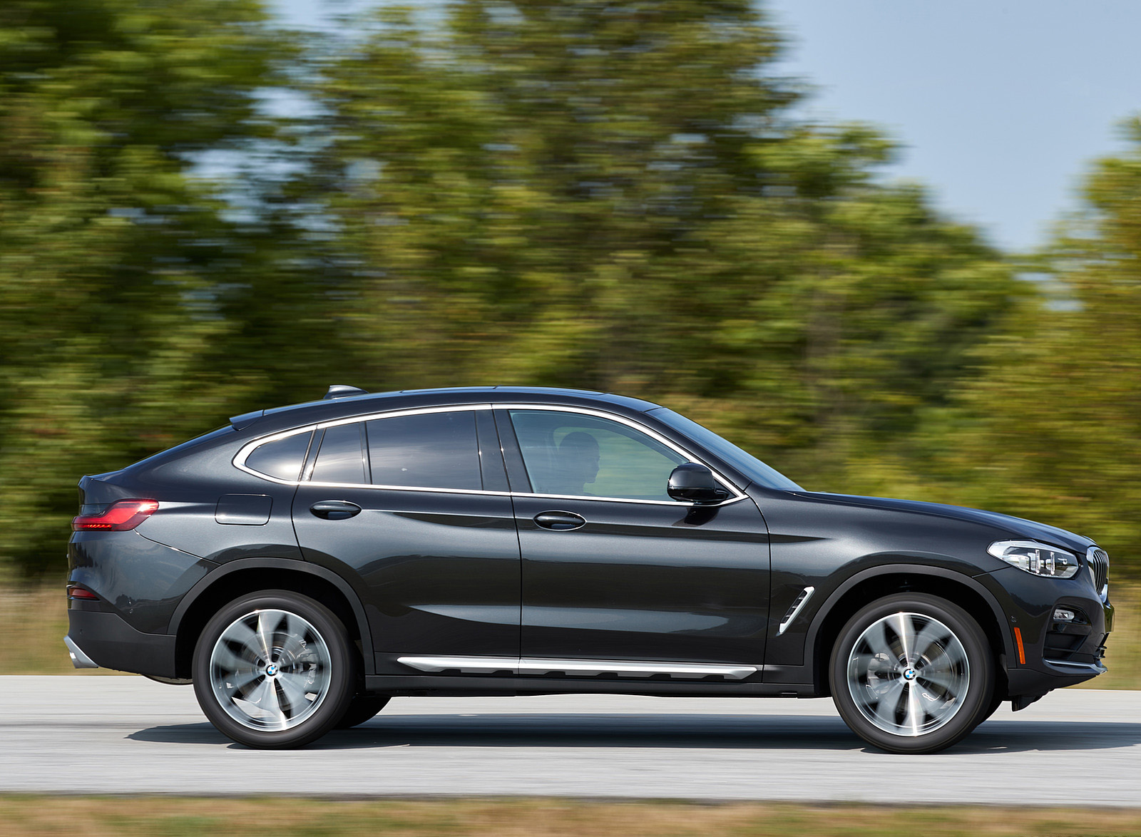 2019 BMW X4 xDrive30i Side Wallpapers #31 of 106