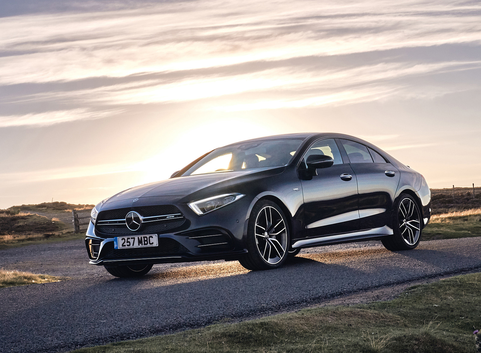 2019 Mercedes-AMG CLS 53 (UK-Spec) Front Three-Quarter Wallpapers #48 of 99