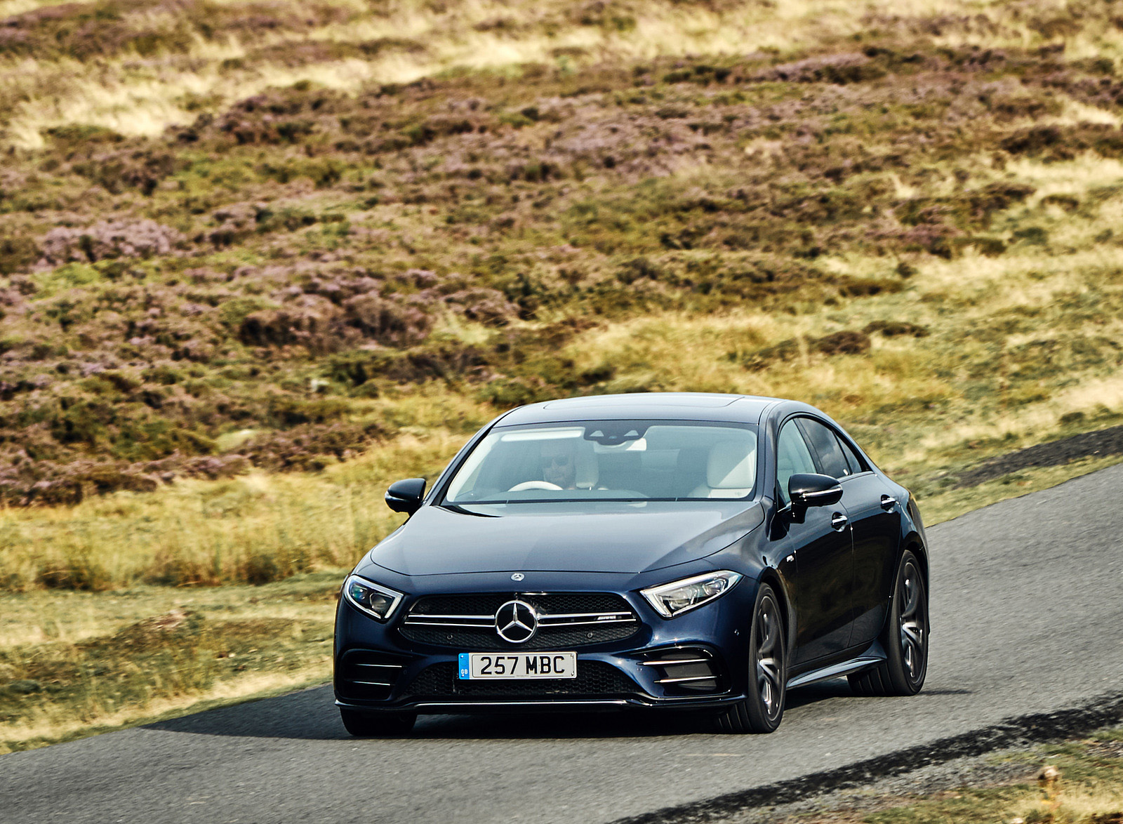 CLS Мерседес 2020 Wallpaper