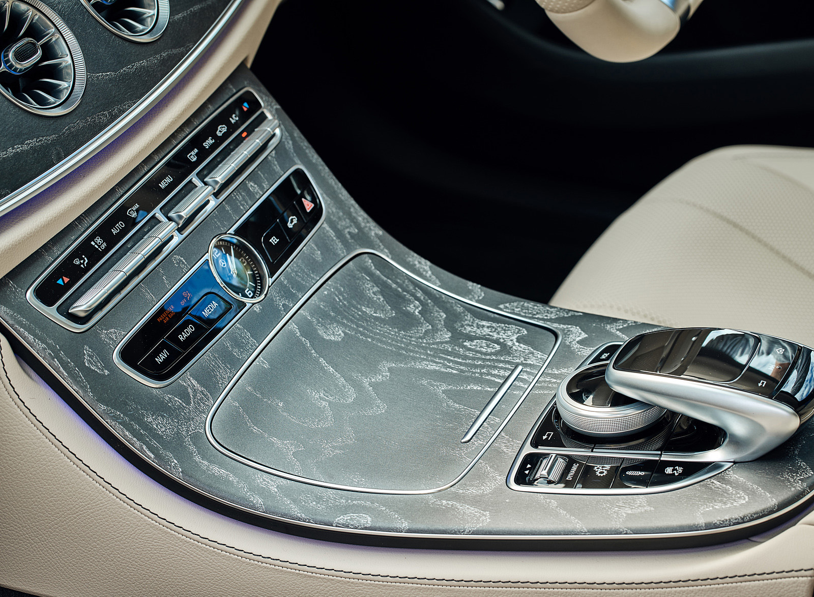 2019 Mercedes-AMG CLS 53 (UK-Spec) Interior Detail Wallpapers #95 of 99