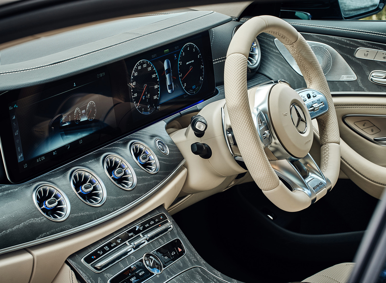 2019 Mercedes-AMG CLS 53 (UK-Spec) Interior Detail Wallpapers #81 of 99