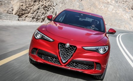 2018 Alfa Romeo Stelvio Quadrifoglio (Color: Rosso Competizione) Front Wallpapers 450x275 (44)