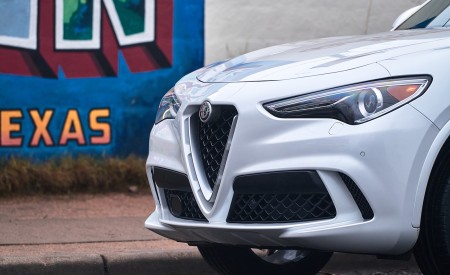 2018 Alfa Romeo Stelvio Quadrifoglio (Color: Trofeo White) Detail Wallpapers 450x275 (14)