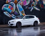 2018 Alfa Romeo Stelvio Quadrifoglio (Color: Trofeo White) Front Three-Quarter Wallpapers 150x120 (12)