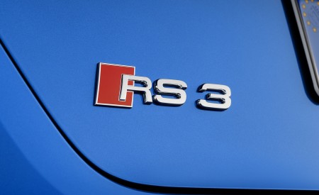 2018 Audi RS 3 Sportback Badge Wallpapers 450x275 (32)