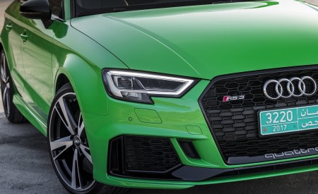 2018 Audi RS3 Sedan (Color: Viper Green) Detail Wallpapers 450x275 (56)
