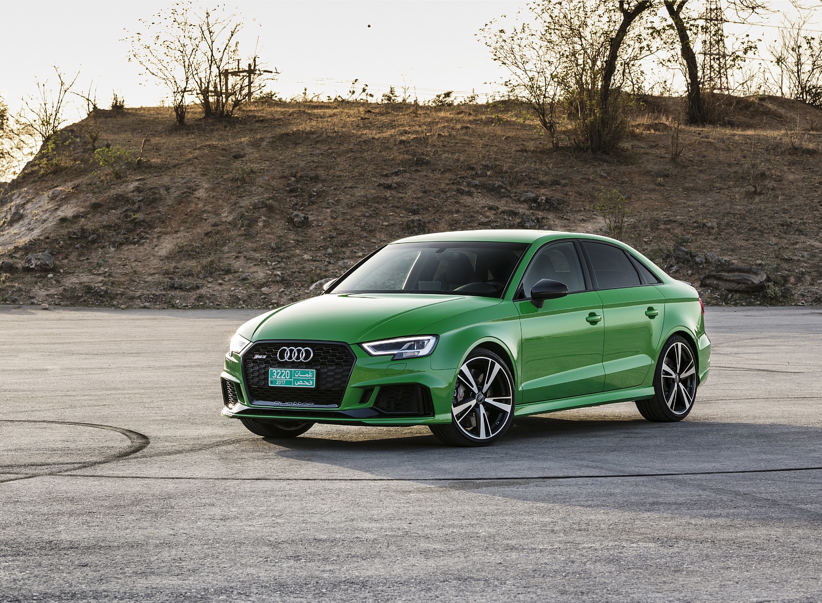 2018 Audi RS3 Sedan (Color: Viper Green) Front Three-Quarter Wallpapers #53 of 56