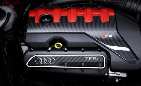 2018 Audi RS3 Sedan Engine Wallpapers 450x275 (34)